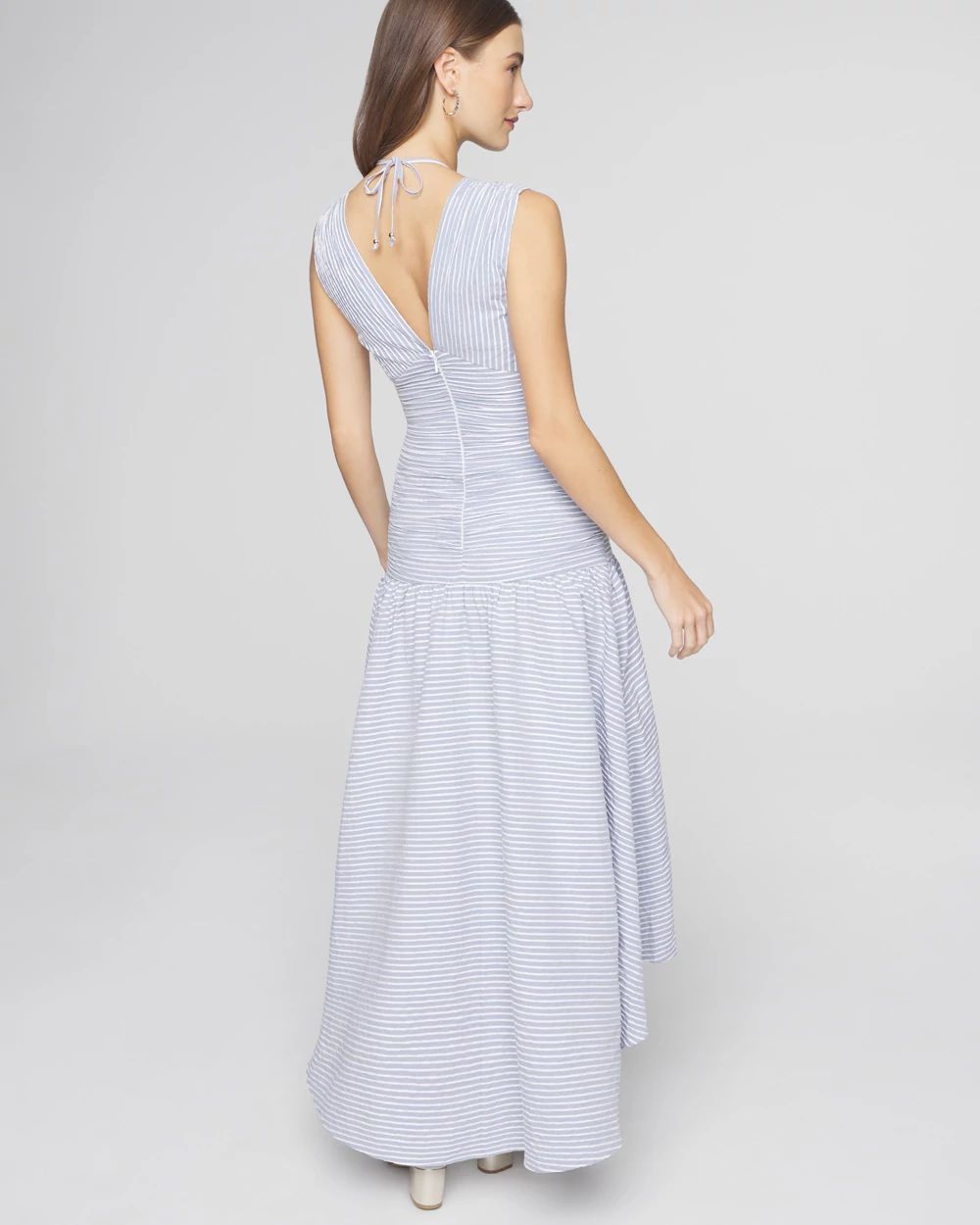 Women s Sleeveless Seersucker Stripe Dress in Ivory Size 12 White House Black Market Party Dresses